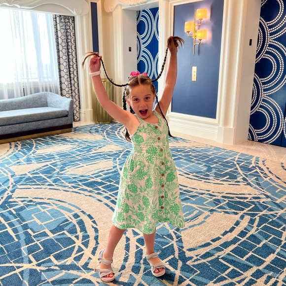 Lilly Pulitzer - Girls Green Tropical Dress with Pockets - - Picture 4 of 4